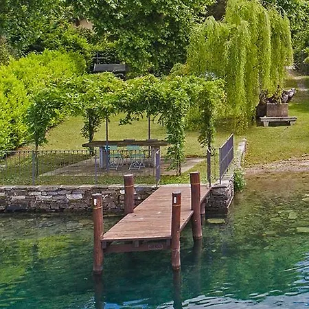Sleeps 4 Pool Wifi * Pettenasco