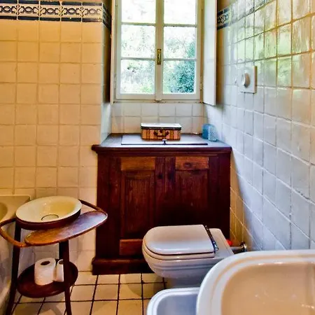 Sleeps 4 Pool Wifi