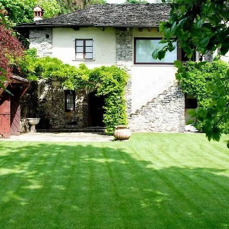Sleeps 4 Pool Wifi